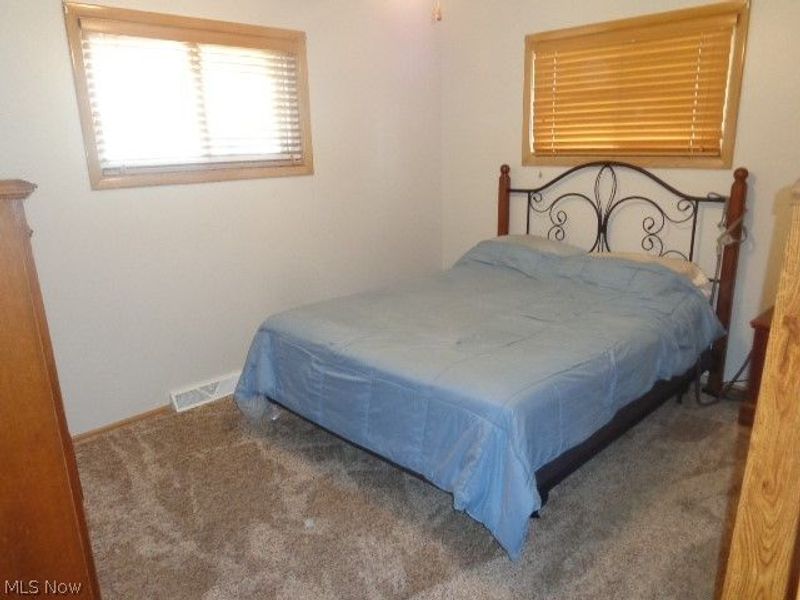 6195 Jamestown Drive, Parma, OH 44134 Photo 20