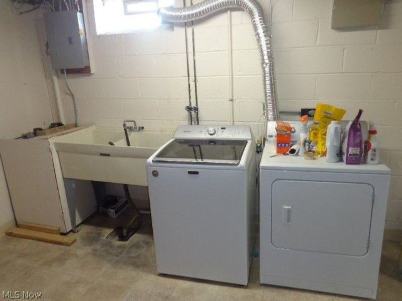 6195 Jamestown Drive, Parma, OH 44134 Photo 27