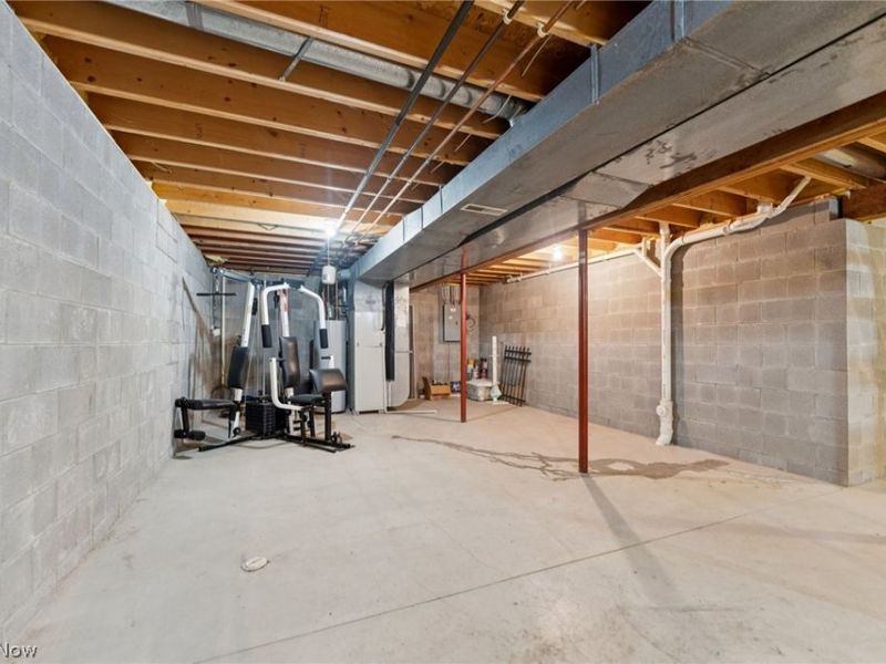 10917 Mogadore Avenue NW, Uniontown, OH 44685 Photo 33