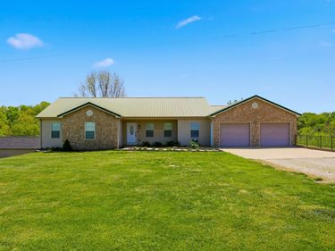 1531 Aaron Barnett Road, Lawrenceburg, KY 40342