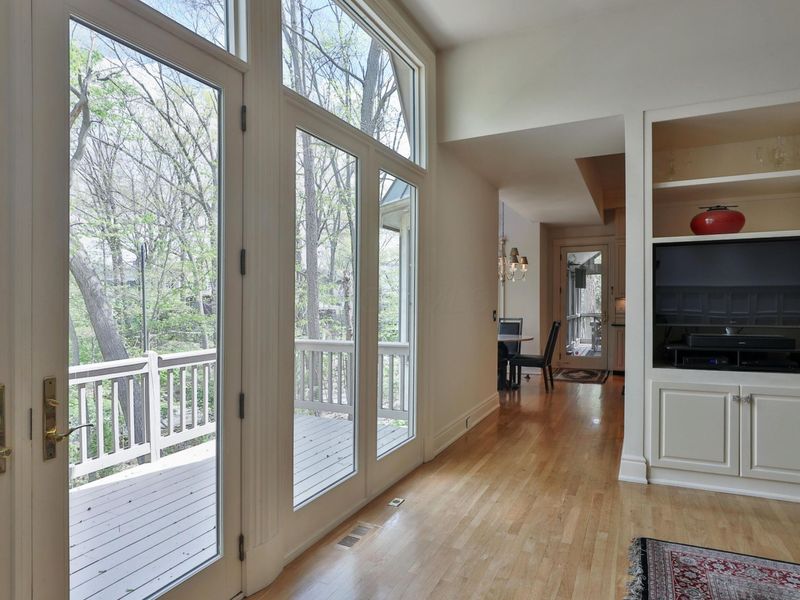 455 Walhalla Road, Columbus, OH 43202 Photo 15