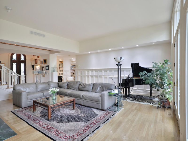 455 Walhalla Road, Columbus, OH 43202 Photo 19