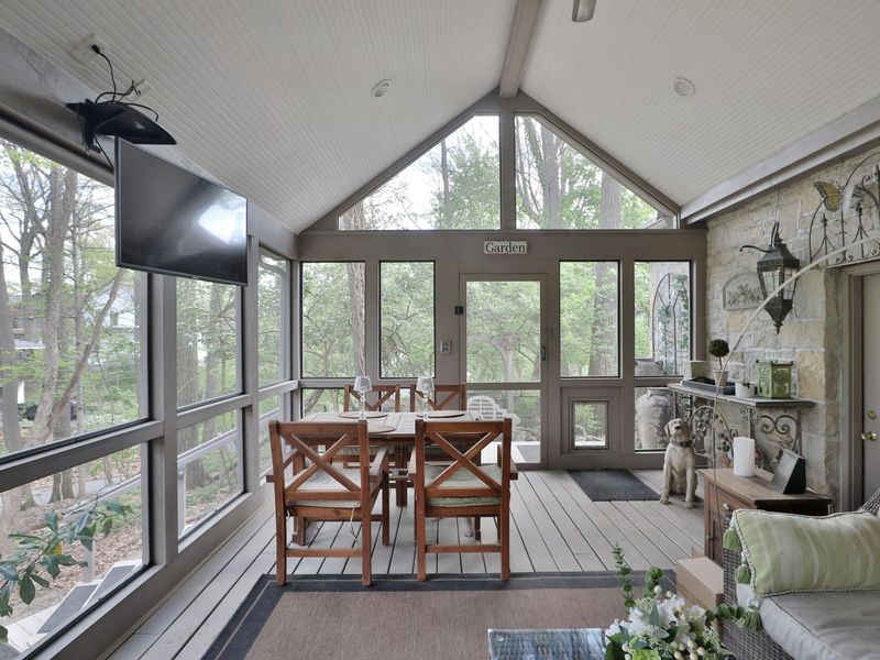 455 Walhalla Road, Columbus, OH 43202 Photo 28