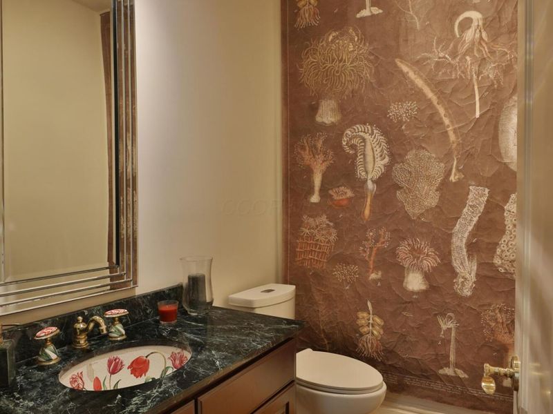 455 Walhalla Road, Columbus, OH 43202 Photo 32