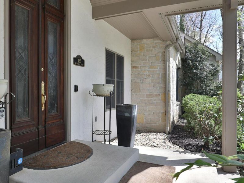 455 Walhalla Road, Columbus, OH 43202 Photo 4