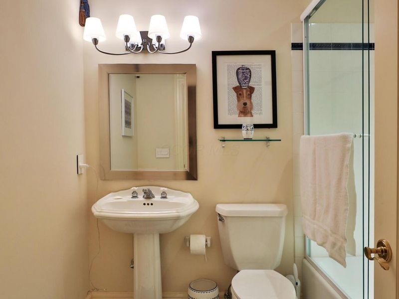 455 Walhalla Road, Columbus, OH 43202 Photo 61