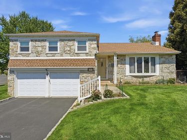 1871 CLAYTON ROAD, ABINGTON, PA 19001