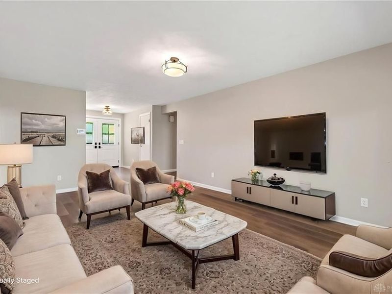 1180 Stillcreek Drive, Washington Township, OH 45458 Photo 9