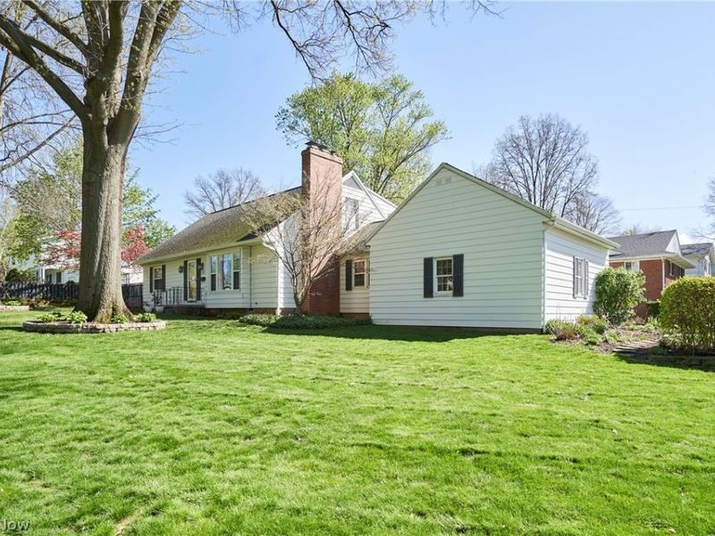 351 Keith Avenue, Akron, OH 44313 Photo 3