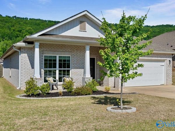 9128 Monteagle Boulevard, Owens Cross Roads, AL 35763