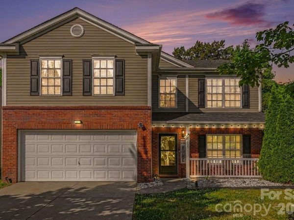 9423 Swallow Tail Lane, Charlotte, NC 28269