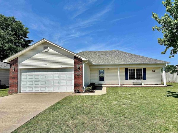 1506 Moon Road , Ward, AR 72176