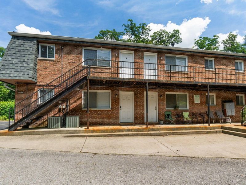 2103 Iuka Avenue, Columbus, OH 43201 Photo 4