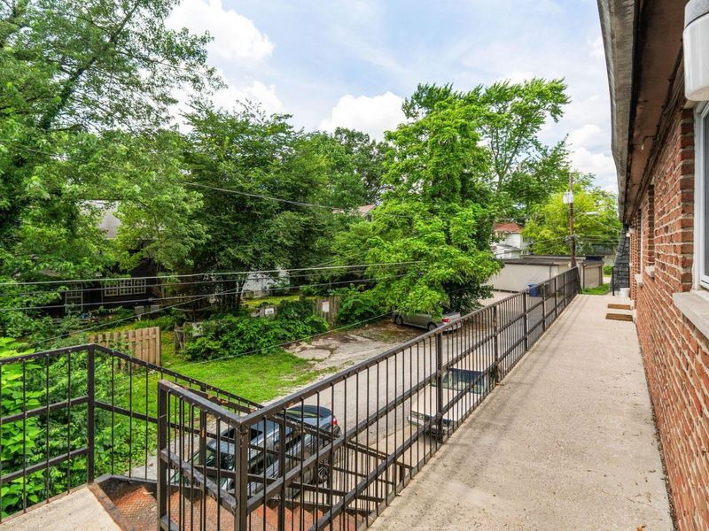 2103 Iuka Avenue, Columbus, OH 43201 Photo 8