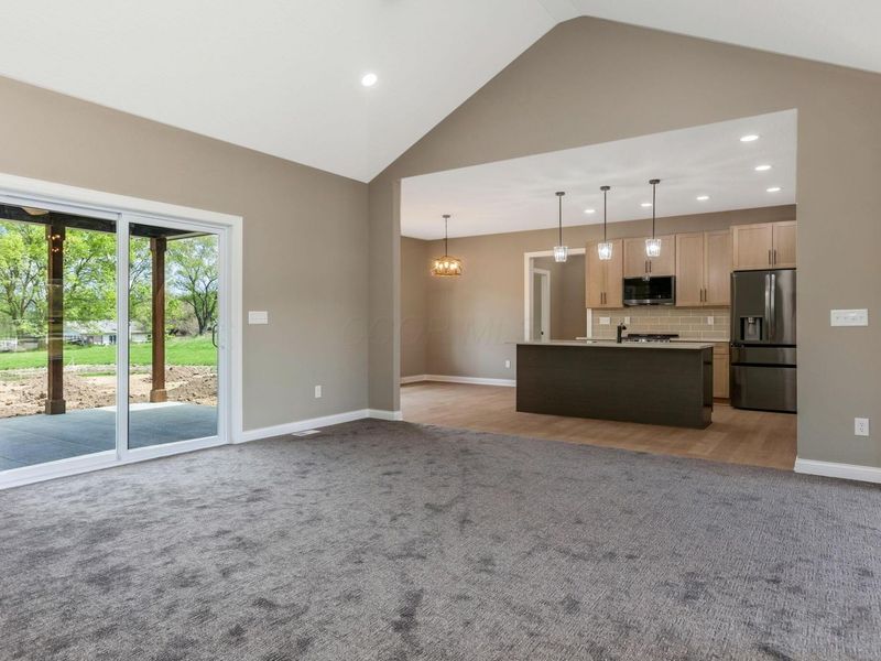 4254 Stone Hill Drive E, Carroll, OH 43112 Photo 14