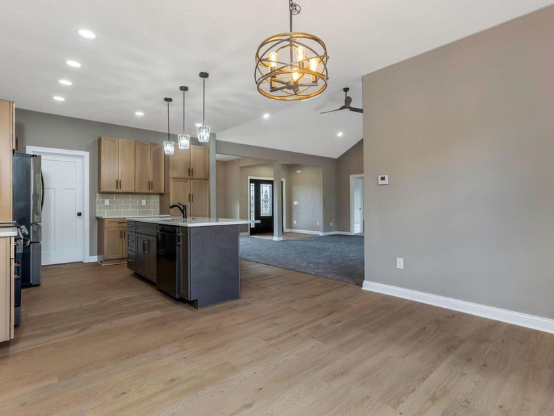 4254 Stone Hill Drive E, Carroll, OH 43112 Photo 22