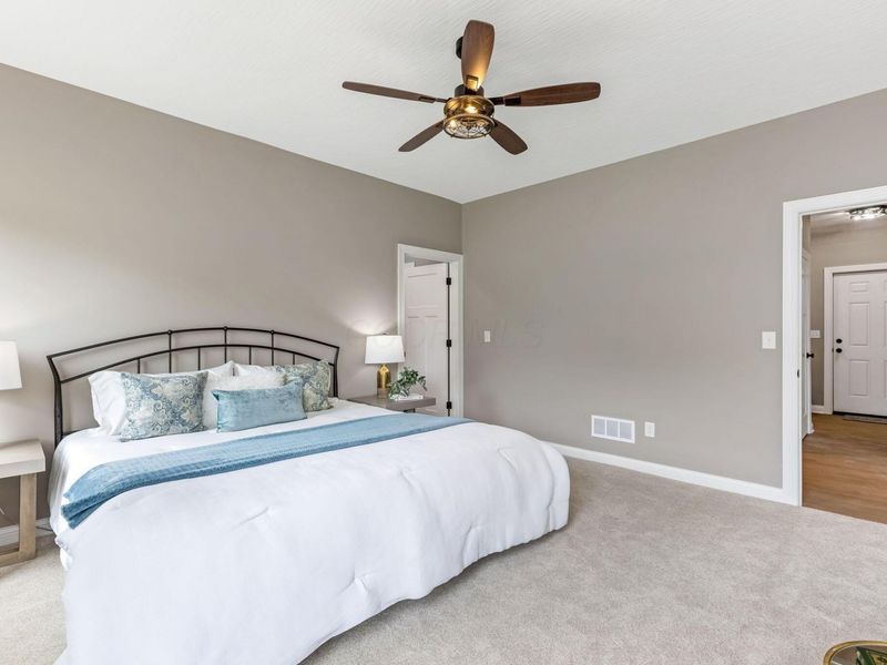 4254 Stone Hill Drive E, Carroll, OH 43112 Photo 25