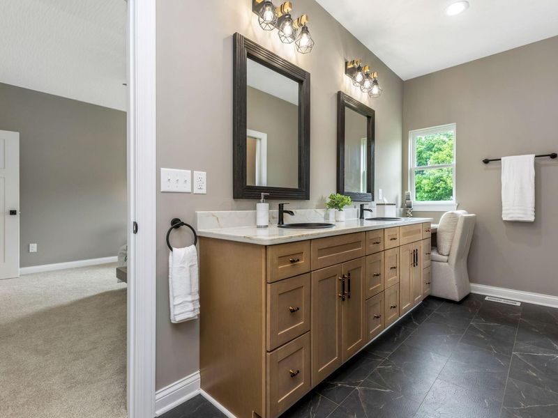 4254 Stone Hill Drive E, Carroll, OH 43112 Photo 29