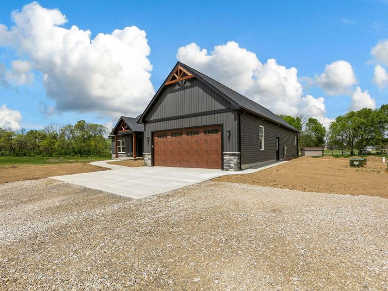 4254 Stone Hill Drive E, Carroll, OH 43112 Photo 58