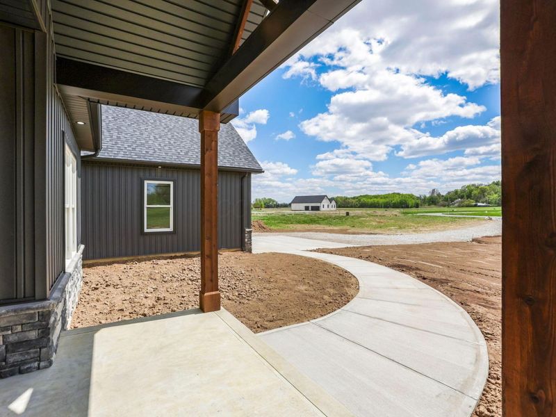 4254 Stone Hill Drive E, Carroll, OH 43112 Photo 6