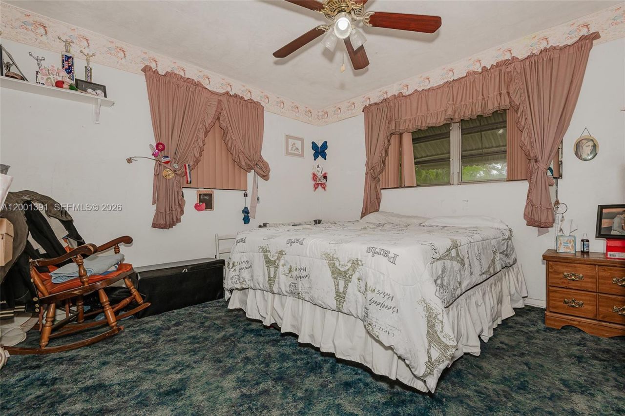 401 NW 93rd Ave, Pembroke Pines, FL 33024 Photo