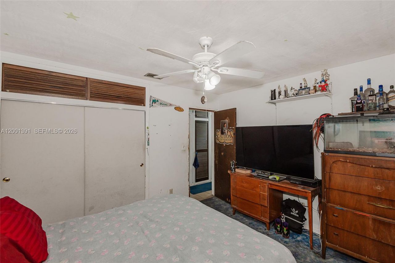 401 NW 93rd Ave, Pembroke Pines, FL 33024 Photo