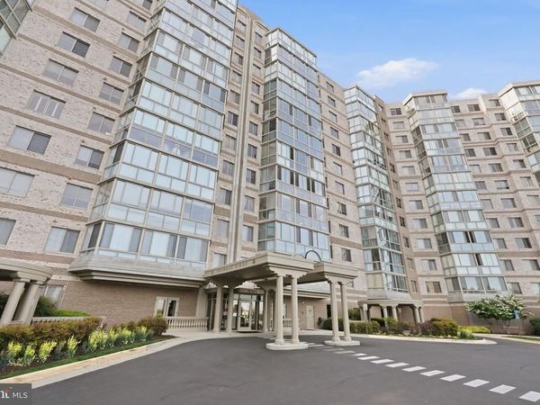 19365 CYPRESS RIDGE TERRACE, Unit 907, LEESBURG, VA 20176