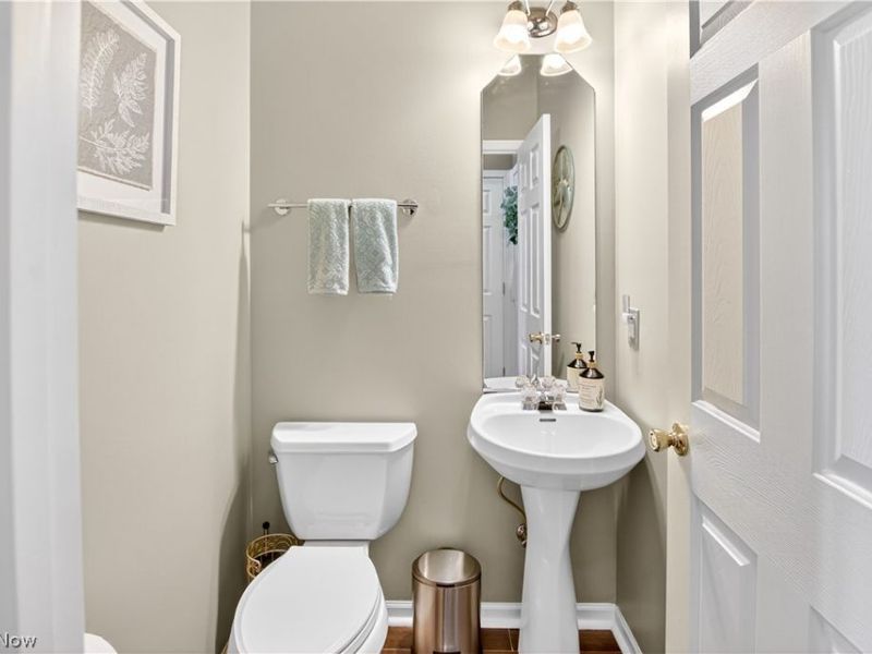 1557 N Yorkshire Drive, Broadview Heights, OH 44147 Photo 16