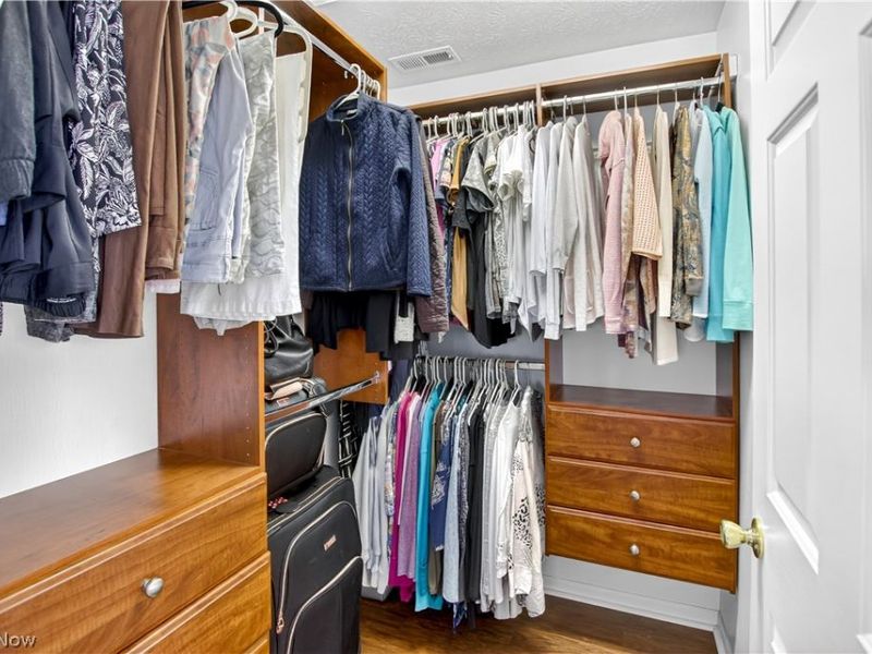 1557 N Yorkshire Drive, Broadview Heights, OH 44147 Photo 20