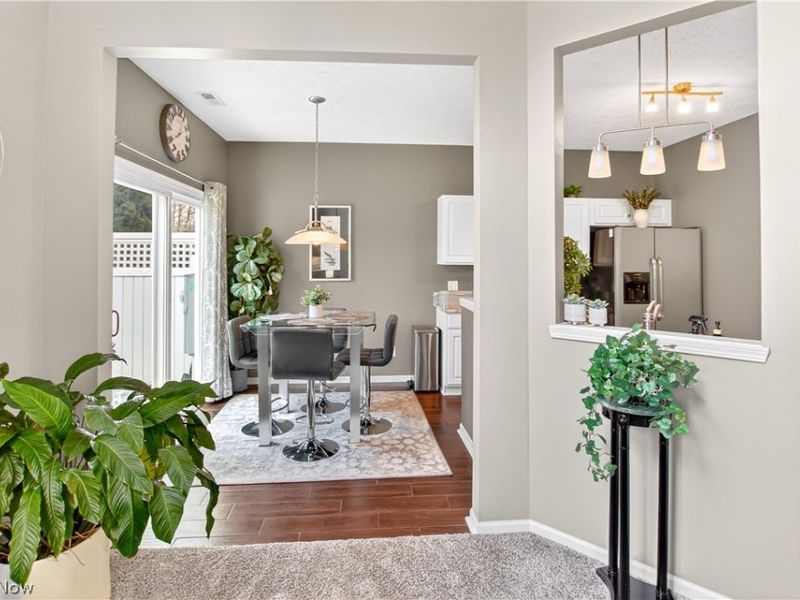 1557 N Yorkshire Drive, Broadview Heights, OH 44147 Photo 8