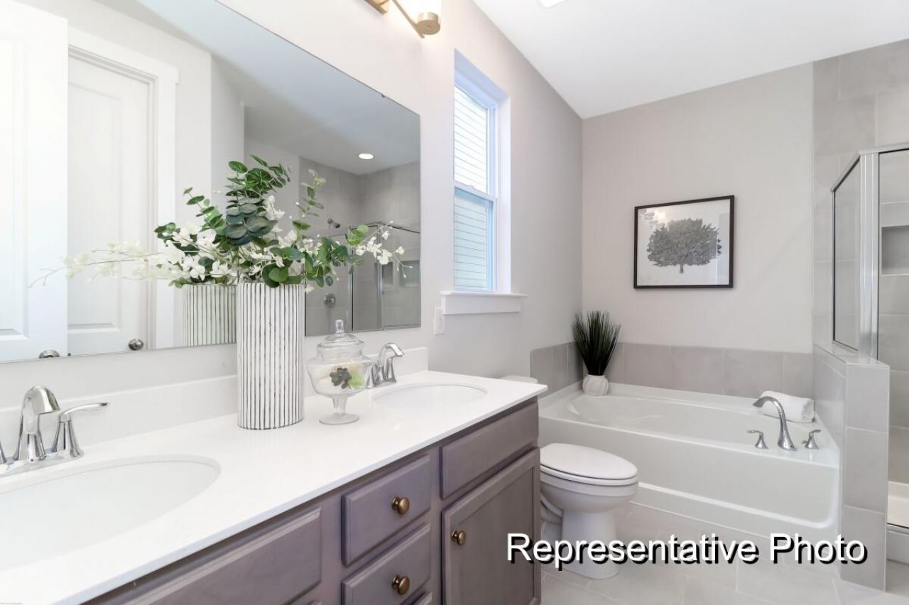 1044 House Finch Avenue Photo 12