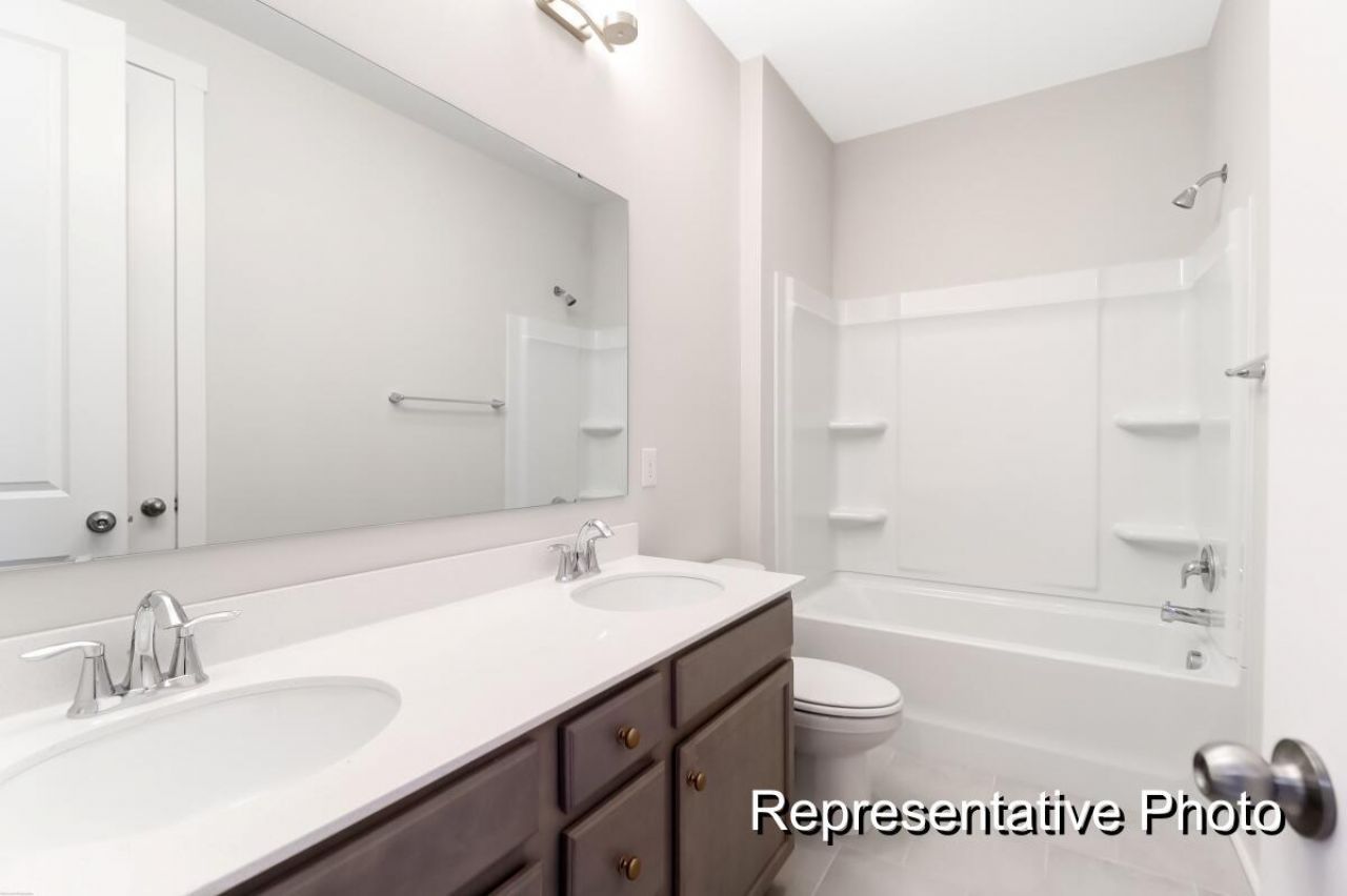 1044 House Finch Avenue Photo 13