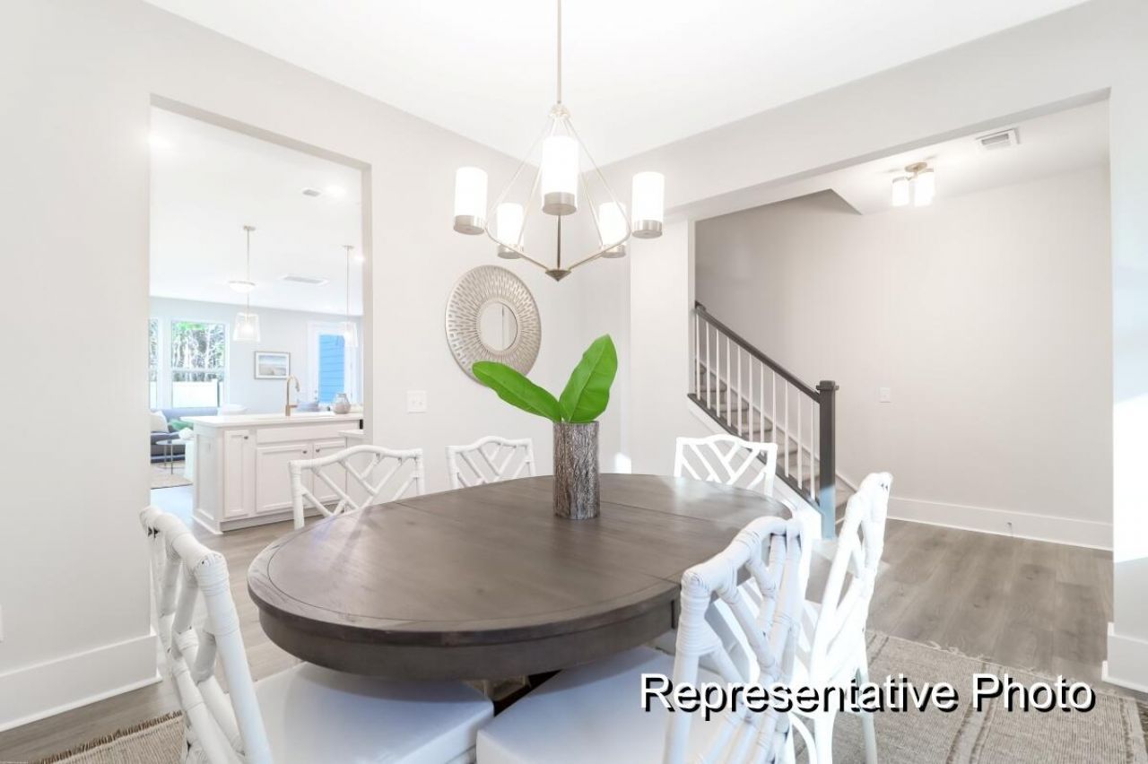 1044 House Finch Avenue Photo 7