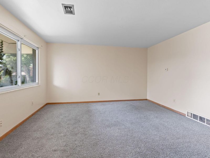 357 E 14th Avenue, Columbus, OH 43201 Photo 10