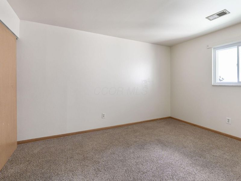 357 E 14th Avenue, Columbus, OH 43201 Photo 22