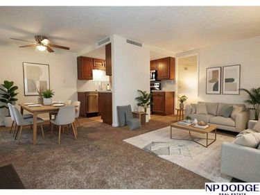 120 S 38 Avenue, Unit APT 15, Omaha, NE 68131