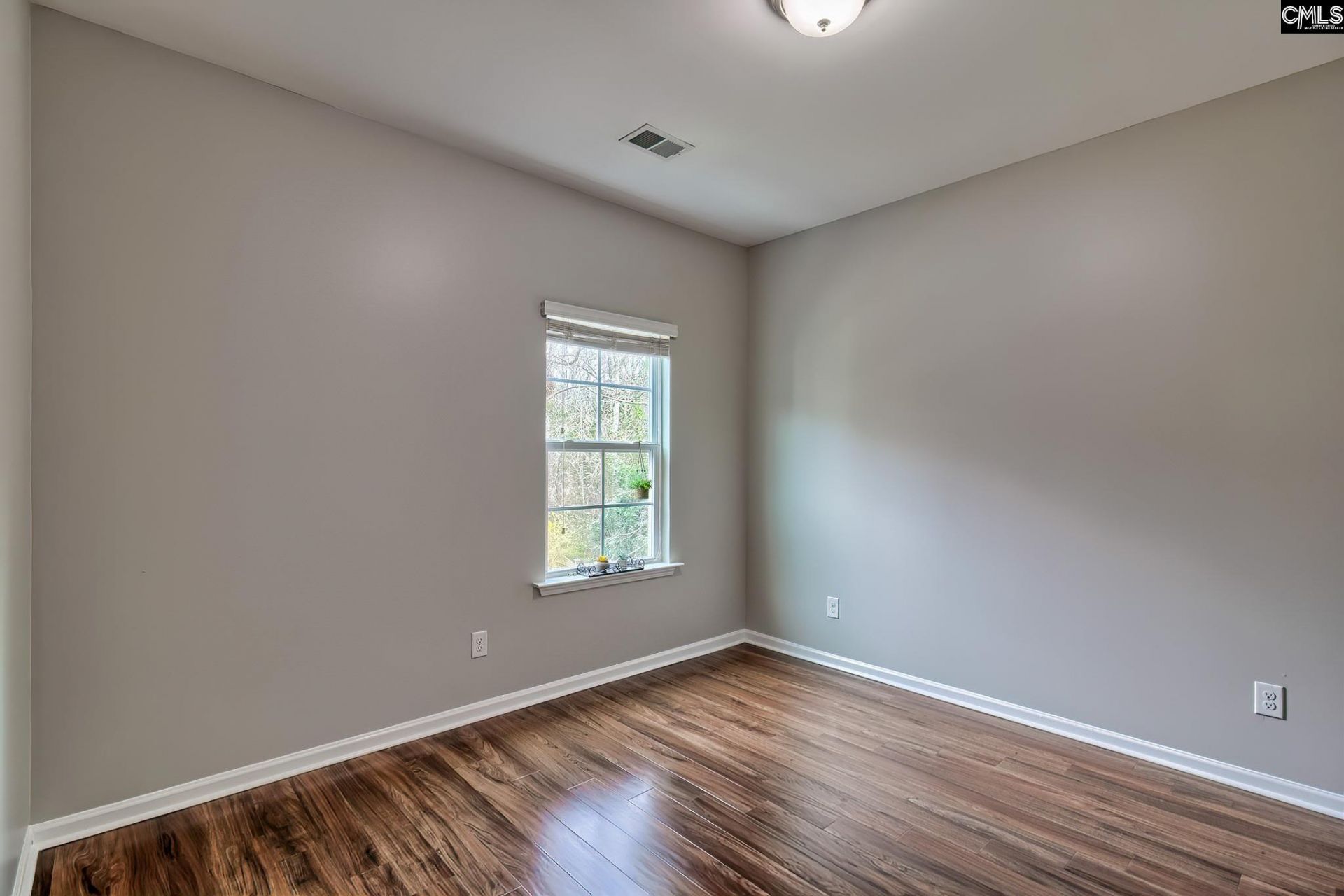 260 Eagle Pointe Drive  Photo 19