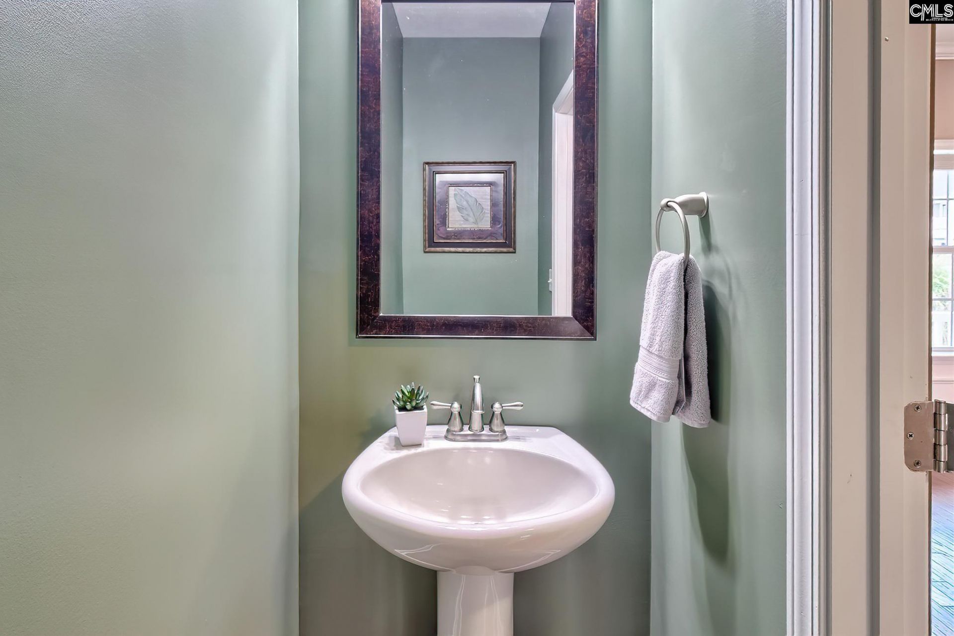 260 Eagle Pointe Drive  Photo 21