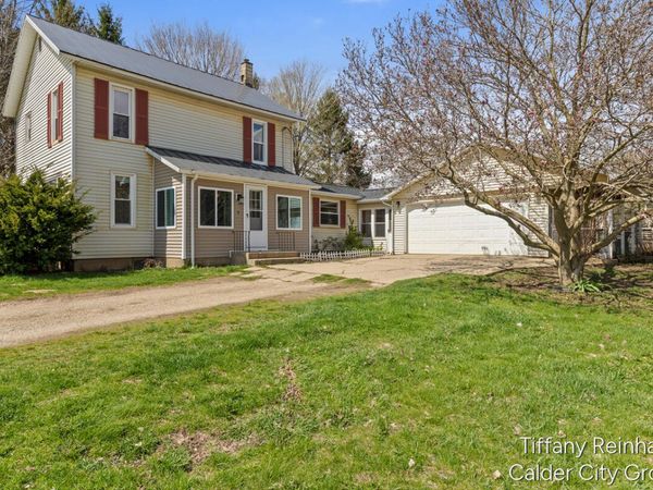 717 122nd Avenue, Shelbyville, MI 49344