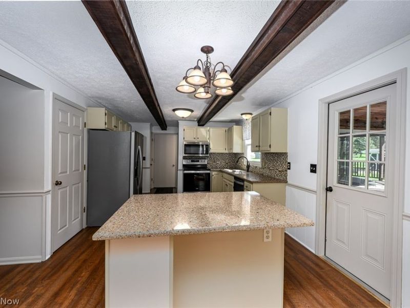 1800 Spotswood Street NW, Uniontown, OH 44685 Photo 24