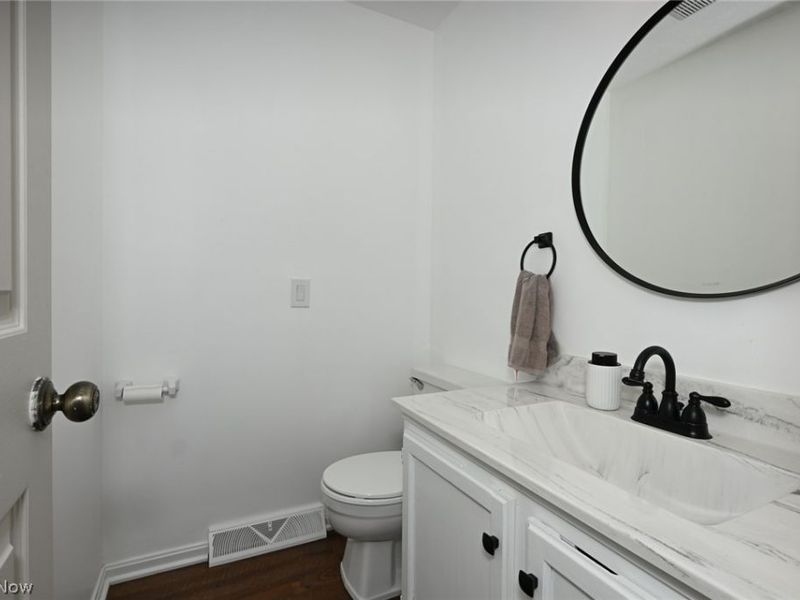 1800 Spotswood Street NW, Uniontown, OH 44685 Photo 29