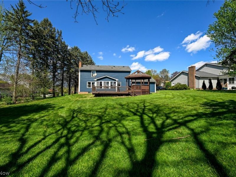 1800 Spotswood Street NW, Uniontown, OH 44685 Photo 8