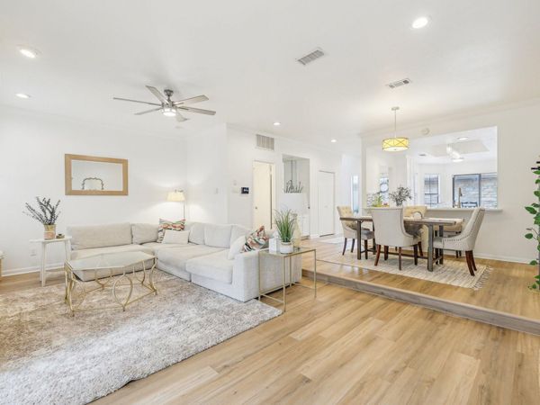 2201 Lakeway BLVD, Unit 10, Lakeway, TX 78734