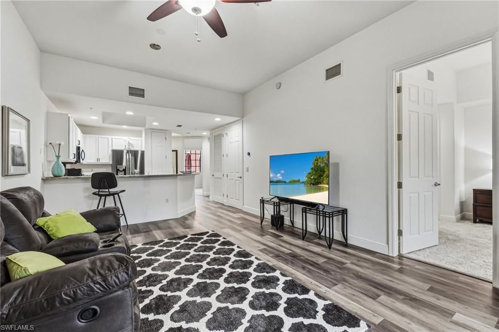13651 Julias Way , Unit 1422, Fort Myers, FL 33919 Photo