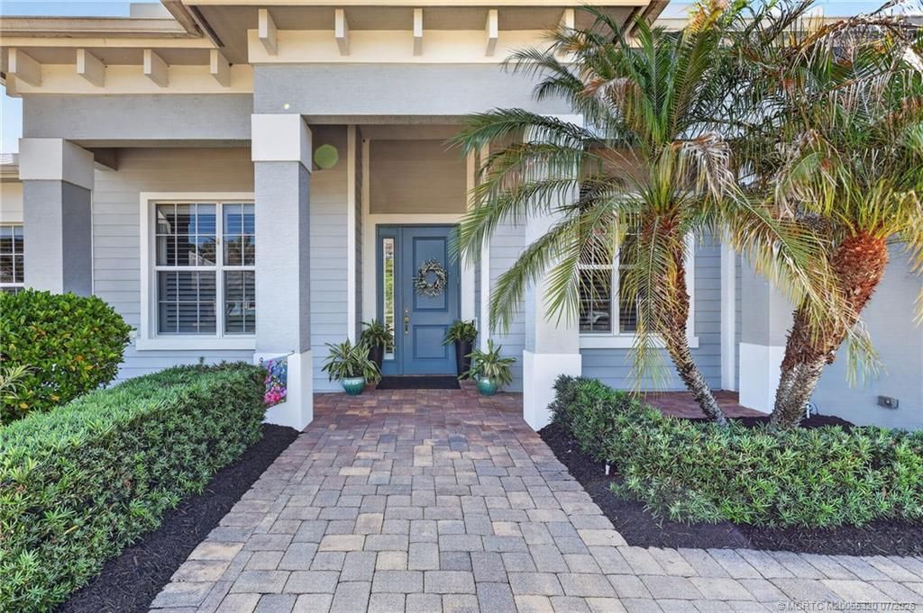 263 SW Cocoloba Way, Stuart, FL 34997 Photo