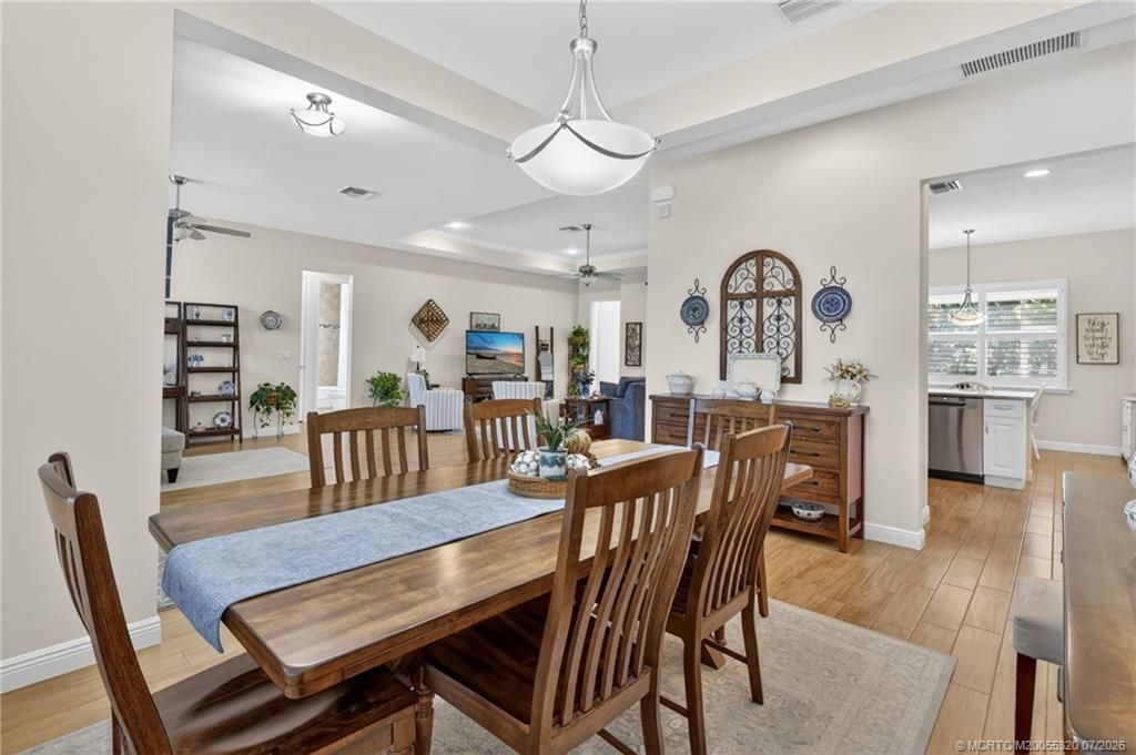263 SW Cocoloba Way, Stuart, FL 34997 Photo