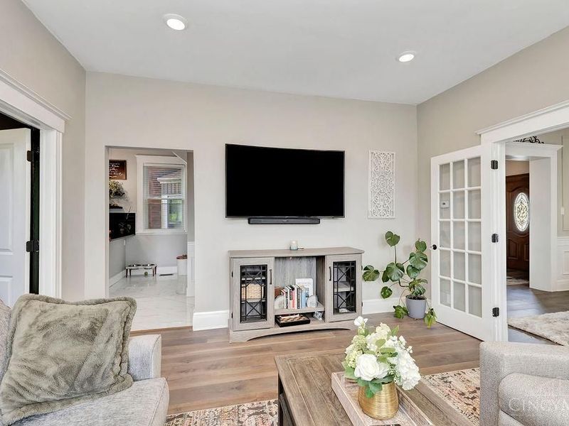 3433 Hudson Avenue, Cincinnati, OH 45207 Photo 12