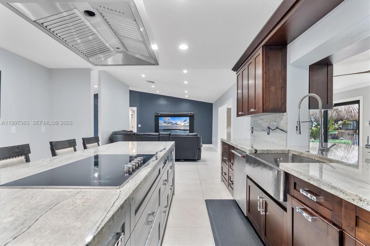 14800 SW 166th St, Miami, FL 33187 Photo