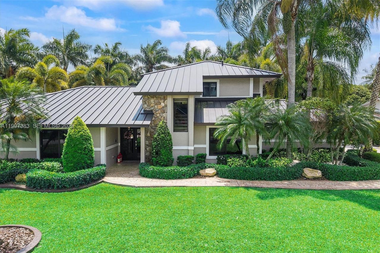 14800 SW 166th St, Miami, FL 33187 Photo