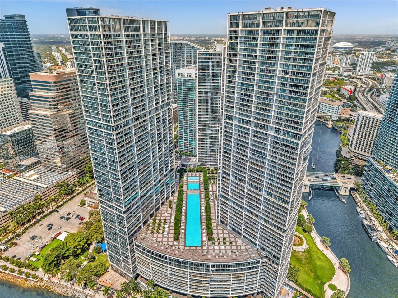 475 Brickell Ave, Unit 2715, Miami, FL 33131 Photo